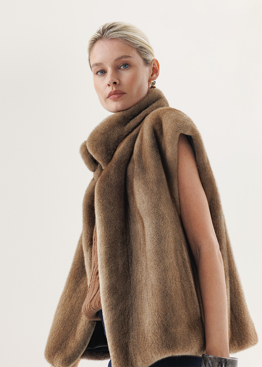 Норковый жилет в оттенке Пастель