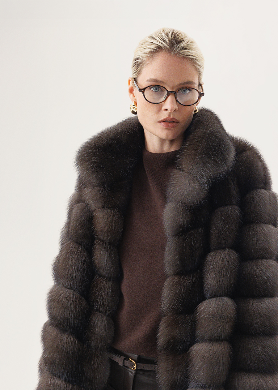 Шуба из меха соболя в пол в оттенке Графит